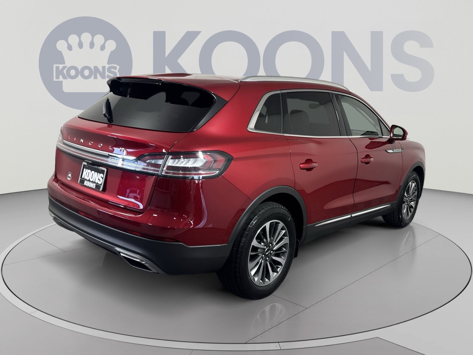 Used 2021 Lincoln Nautilus AWD w/ Equipment Group 101A image 7