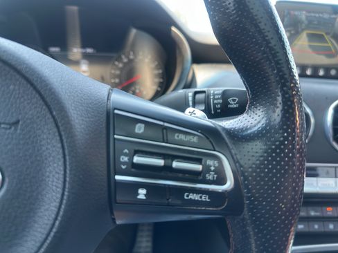 Used 2018 Kia Stinger GT2 AWD/4WD image 27
