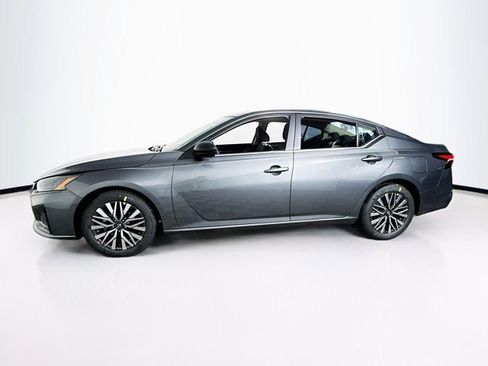 New 2026 Nissan Altima 2.5 SV FWD image 8