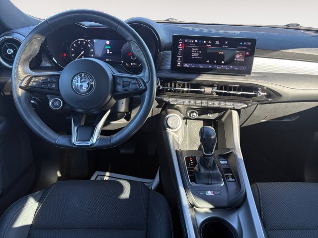 Used 2024 Alfa Romeo Tonale Ti AWD/4WD image 10
