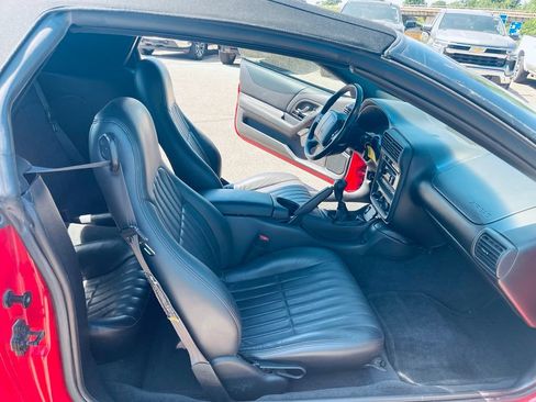 Used 2002 Chevrolet Camaro Z28 RWD image 21