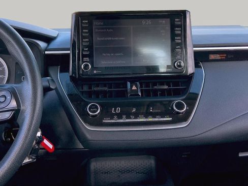 Used 2022 Toyota Corolla LE FWD image 7