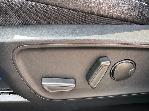 Used 2024 Ford Escape SE w/ PHEV Premium Package FWD image 21