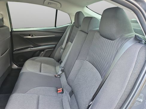Used 2025 Toyota Camry LE w/ Convenience Package FWD image 42