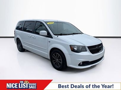 Used 2014 Dodge Grand Caravan SXT