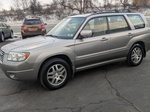 Used 2006 Subaru Forester 2.5X L.L. Bean image 20