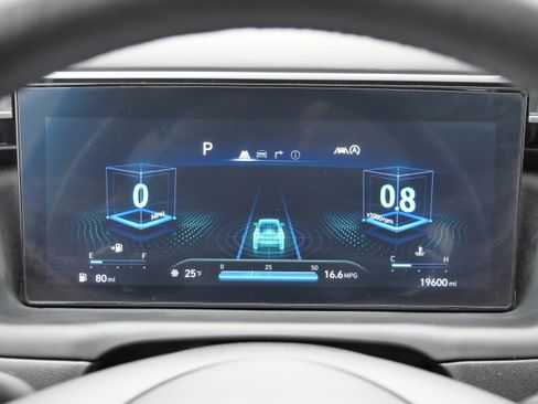 Certified 2024 Hyundai Tucson Limited image 22