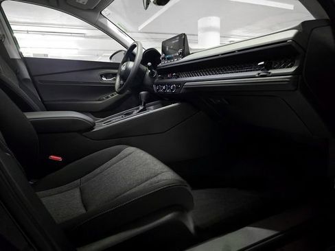 New 2025 Honda Accord SE image 36