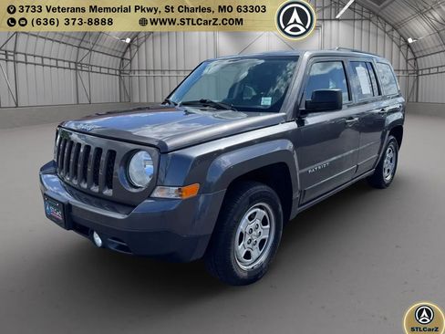 Used 2016 Jeep Patriot Sport w/ Power Value Group FWD image 7
