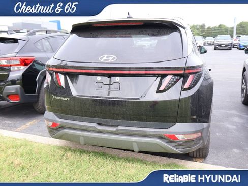 Certified 2024 Hyundai Tucson Limited FWD image 19