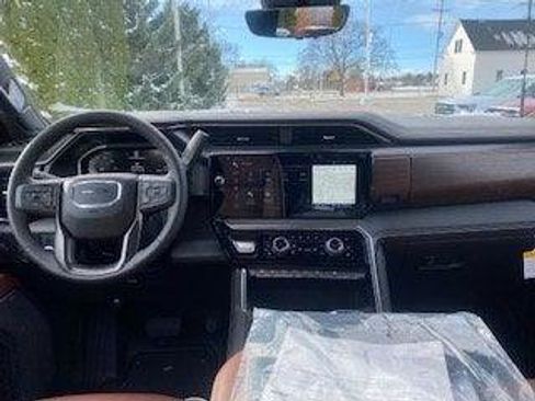 New 2026 GMC Sierra 3500 Denali Ultimate image 12