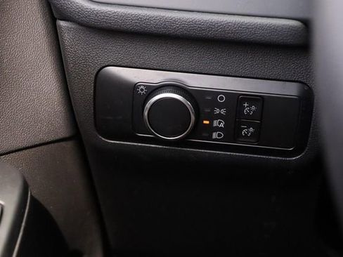 Certified 2025 Ford Escape Active AWD/4WD image 19