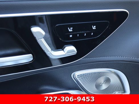 Used 2024 Mercedes-Benz EQE 500 4MATIC Sedan image 16