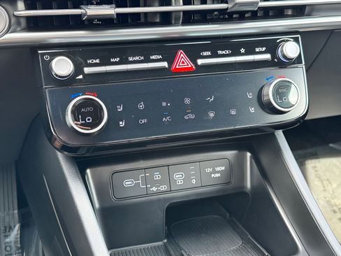 Used 2025 Hyundai Santa Cruz Limited AWD/4WD image 28