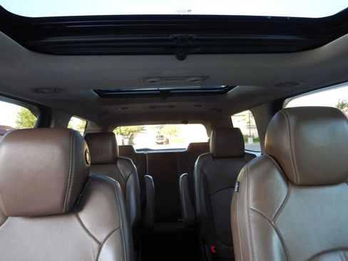 Used 2016 GMC Acadia SLT w/ Premium Edition AWD/4WD image 20