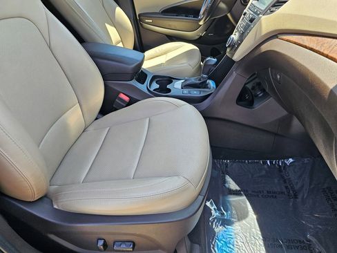 Used 2018 Hyundai Santa Fe Sport FWD image 13