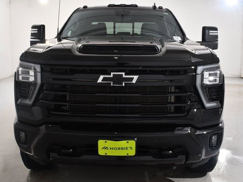 Used 2024 Chevrolet Silverado 3500 LTZ w/ LTZ Plus Package image 3