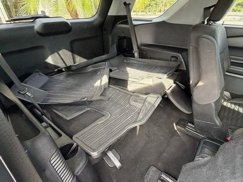 Used 2021 Ford Explorer XLT w/ Class III Trailer Tow Package image 29