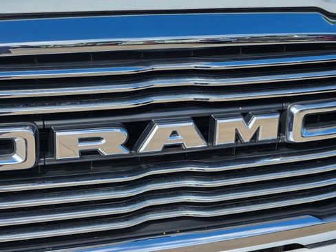 Certified 2024 RAM 2500 Laramie AWD/4WD image 11