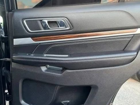 Used 2018 Ford Explorer Limited w/ Equipment Group 301A image 25