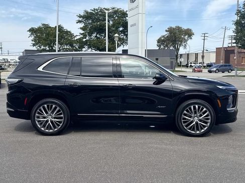 Used 2026 Buick Enclave Avenir w/ Super Cruise Package AWD/4WD image 4
