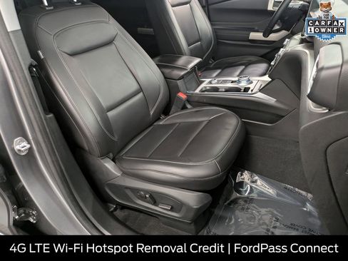 Used 2022 Ford Explorer XLT w/ Equipment Group 202A AWD/4WD image 31