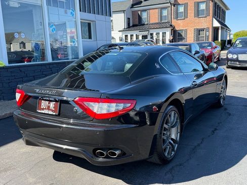 Used 2009 Maserati GranTurismo S RWD image 7