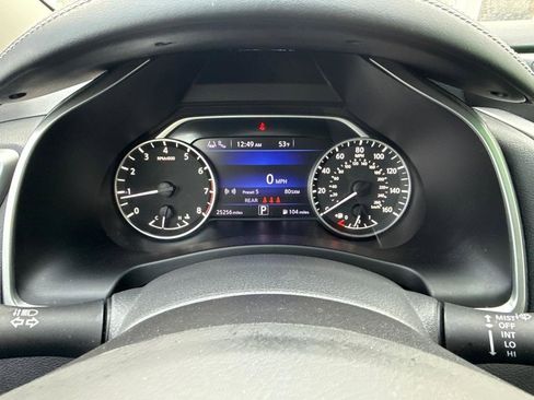 Used 2023 Nissan Murano SV AWD/4WD image 29