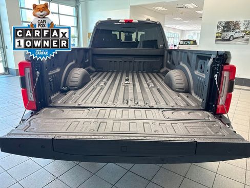 Used 2023 Ford F450 Platinum w/ FX4 Off-Road Package AWD/4WD image 16