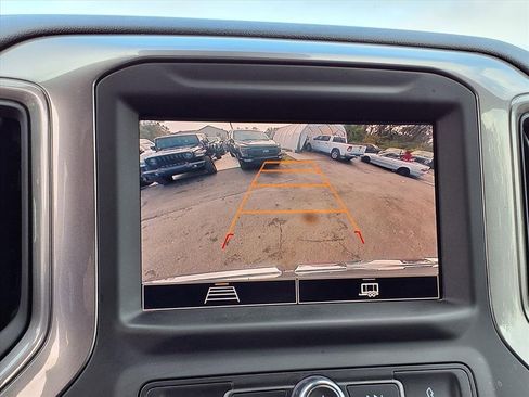 Used 2023 GMC Sierra 1500 Pro w/ Graphite Edition image 22