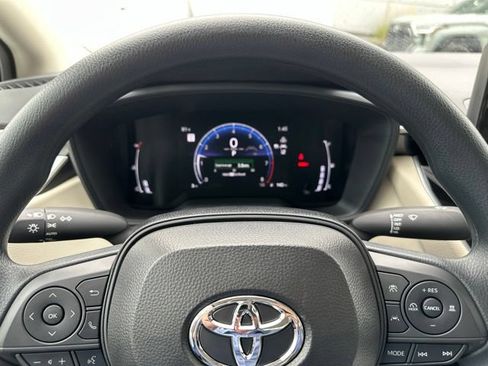 Certified 2026 Toyota Corolla LE FWD image 9