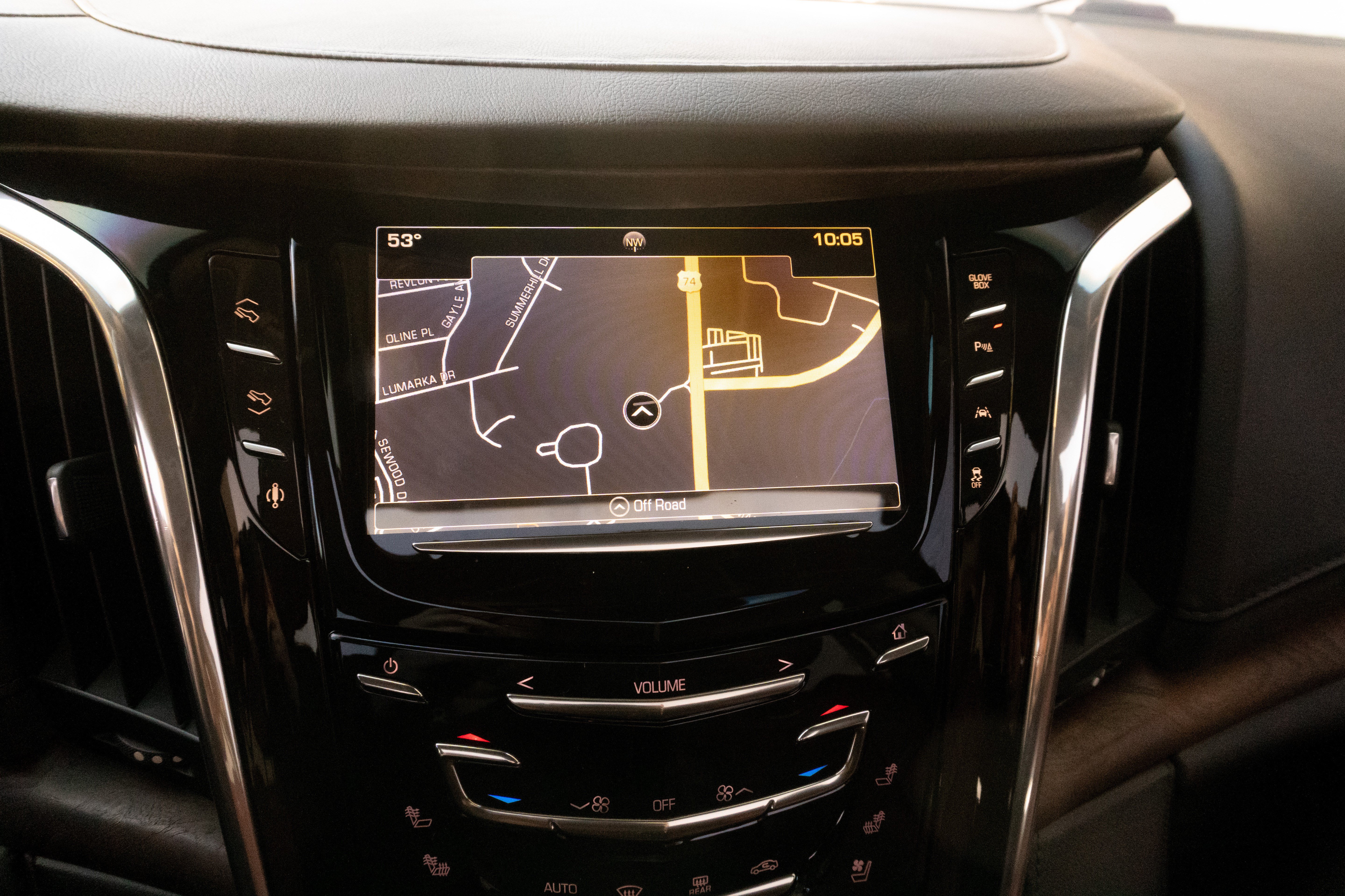 Used 2016 Cadillac Escalade ESV Premium AWD/4WD image 23