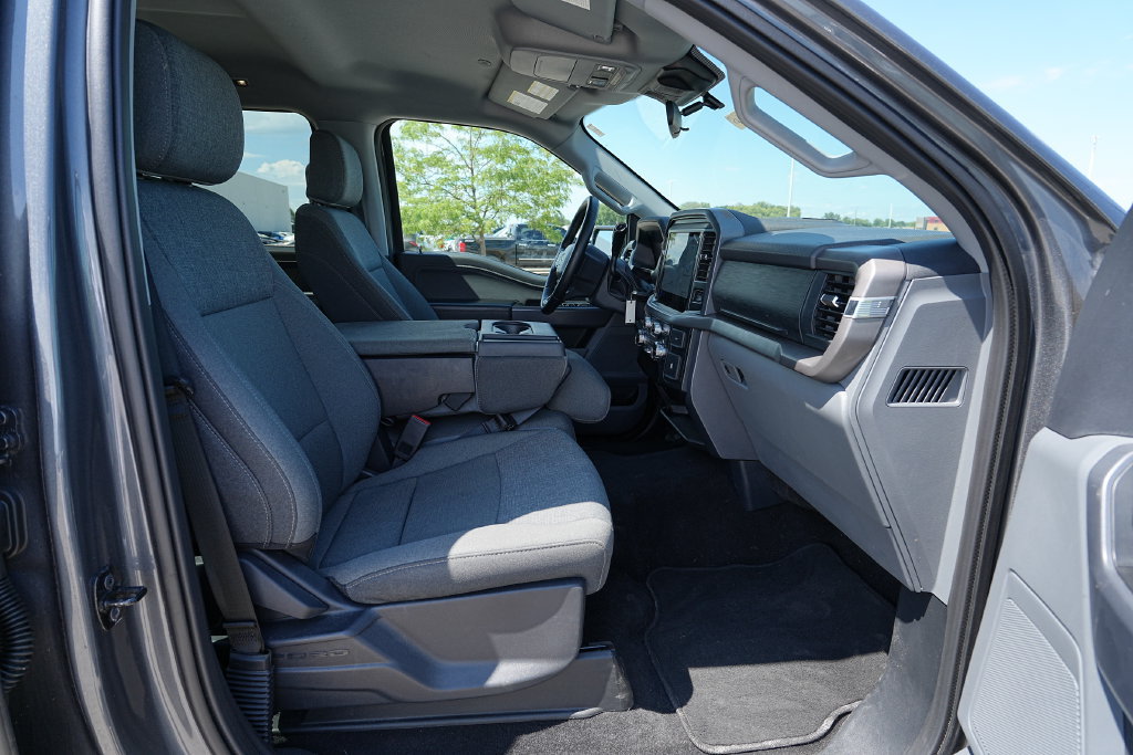 Used 2025 Ford F150 XLT w/ Equipment Group 301A Standard AWD/4WD image 22
