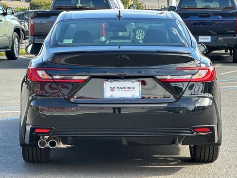 New 2026 Toyota Camry SE Nightshade image 4