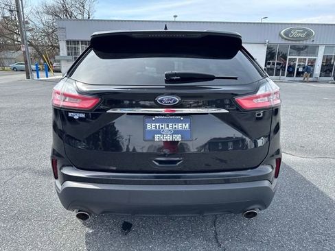 Used 2019 Ford Edge SE FWD image 4