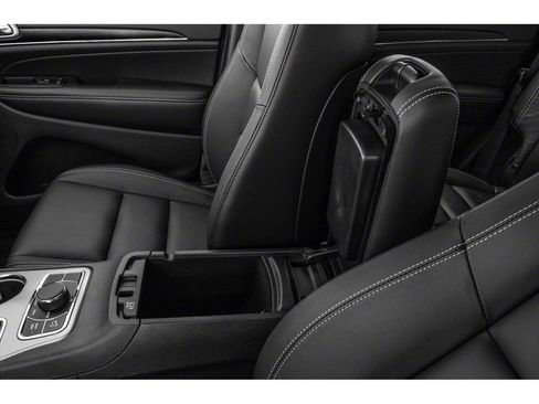 Used 2021 Jeep Grand Cherokee Limited w/ Quick Order Package 28K 80th AWD/4WD image 31