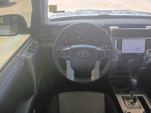 Used 2022 Toyota 4Runner SR5 RWD image 30
