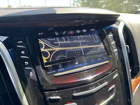 Used 2018 Cadillac Escalade ESV Premium Luxury AWD/4WD image 21