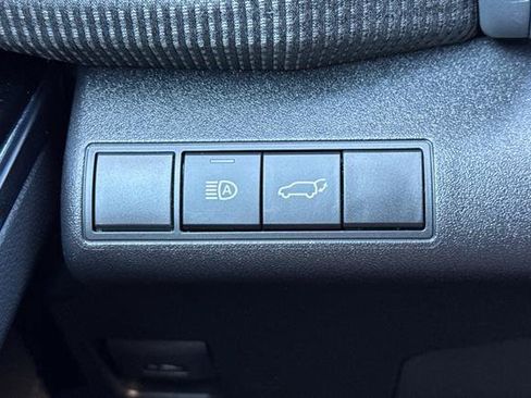 Used 2023 Subaru Solterra AWD image 31