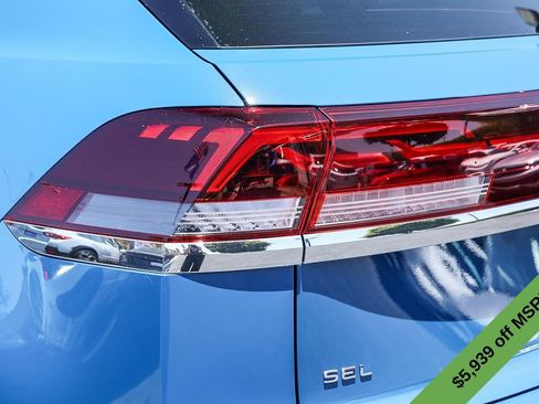 New 2025 Volkswagen Atlas Cross Sport SEL Premium R-Line image 13