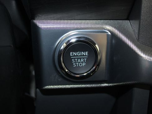 New 2025 Ford F150 Lariat w/ Equipment Group 501A Mid image 38