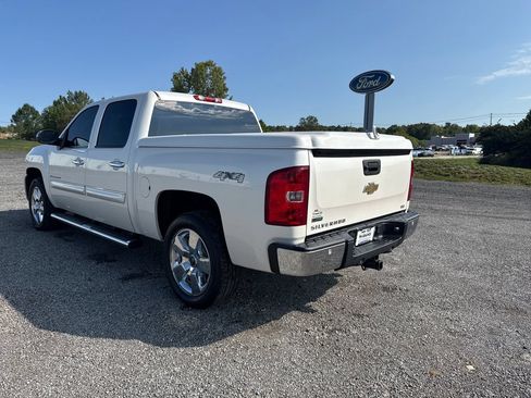 Used 2011 Chevrolet Silverado 1500 LTZ w/ LTZ White Diamond Edition AWD/4WD image 5