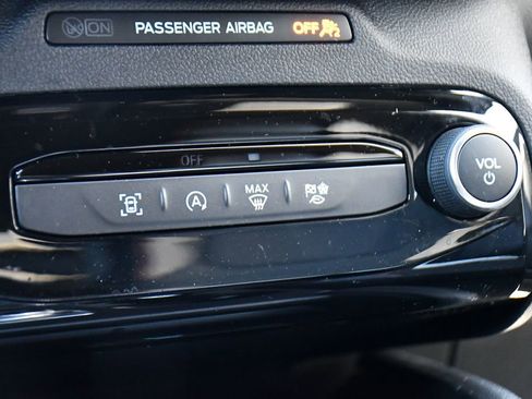 Used 2023 Ford Escape ST-Line w/ Tech Pack #1 AWD/4WD image 28