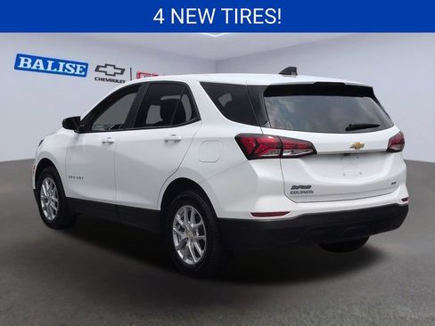 Used 2024 Chevrolet Equinox LS w/ LS Convenience Package AWD/4WD image 6