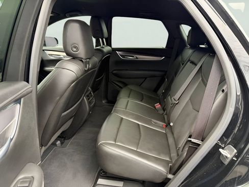 Used 2023 Cadillac XT5 Luxury image 30