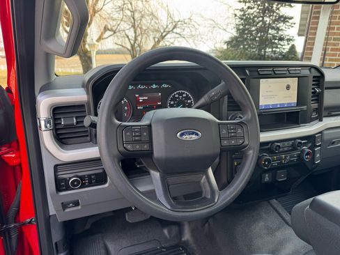 Used 2023 Ford F350 XLT w/ 360-Degree Camera Package AWD/4WD image 12