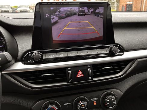 Used 2024 Kia Forte LXS image 18