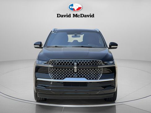 New 2025 Lincoln Navigator L Reserve image 9