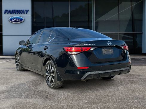 Used 2021 Nissan Sentra SV w/ SV Premium Package image 4