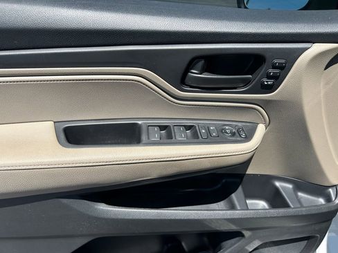 Used 2022 Honda Odyssey EX-L image 28